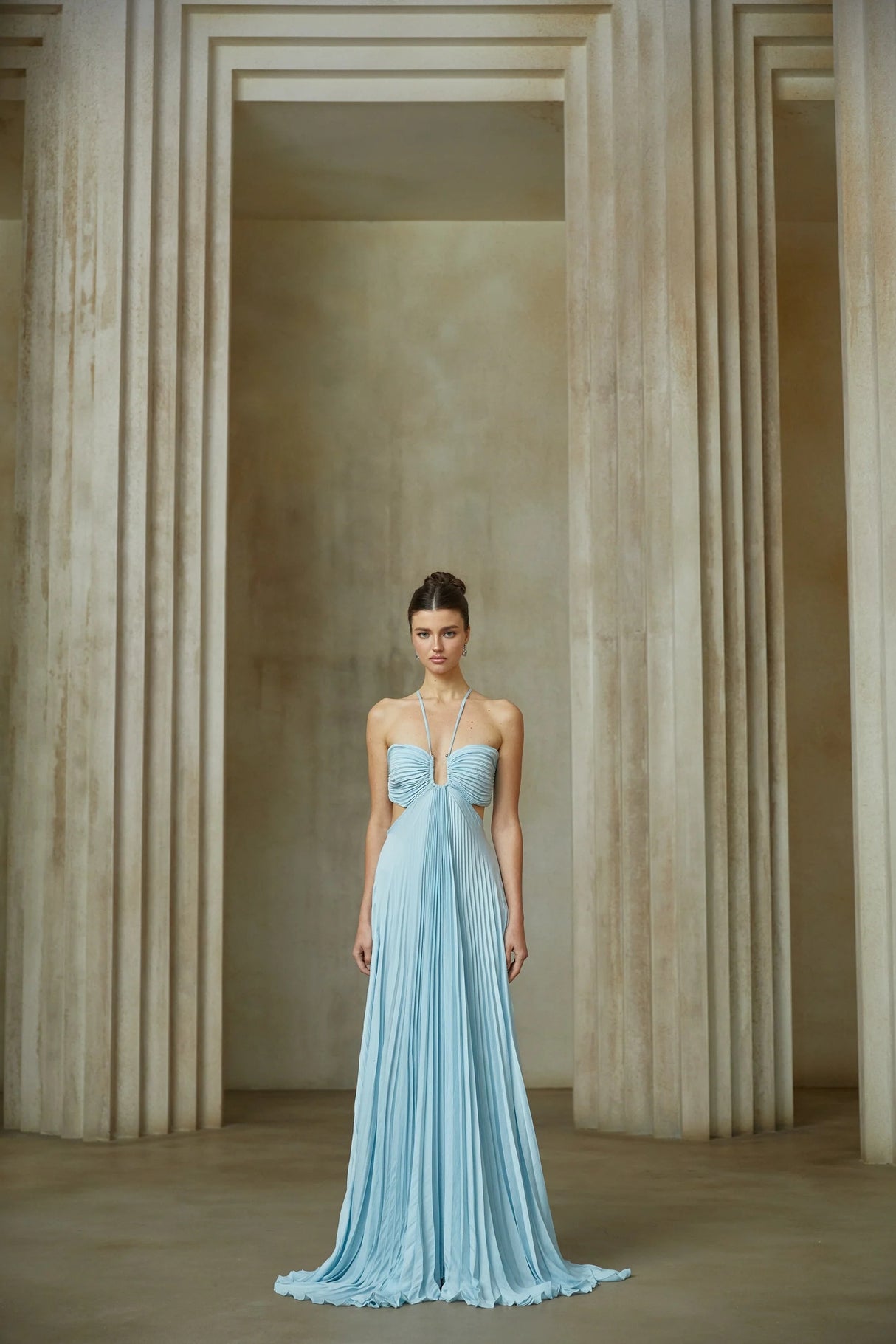 Andréa Blue Pleated Maxi Dress with Cutout Detail