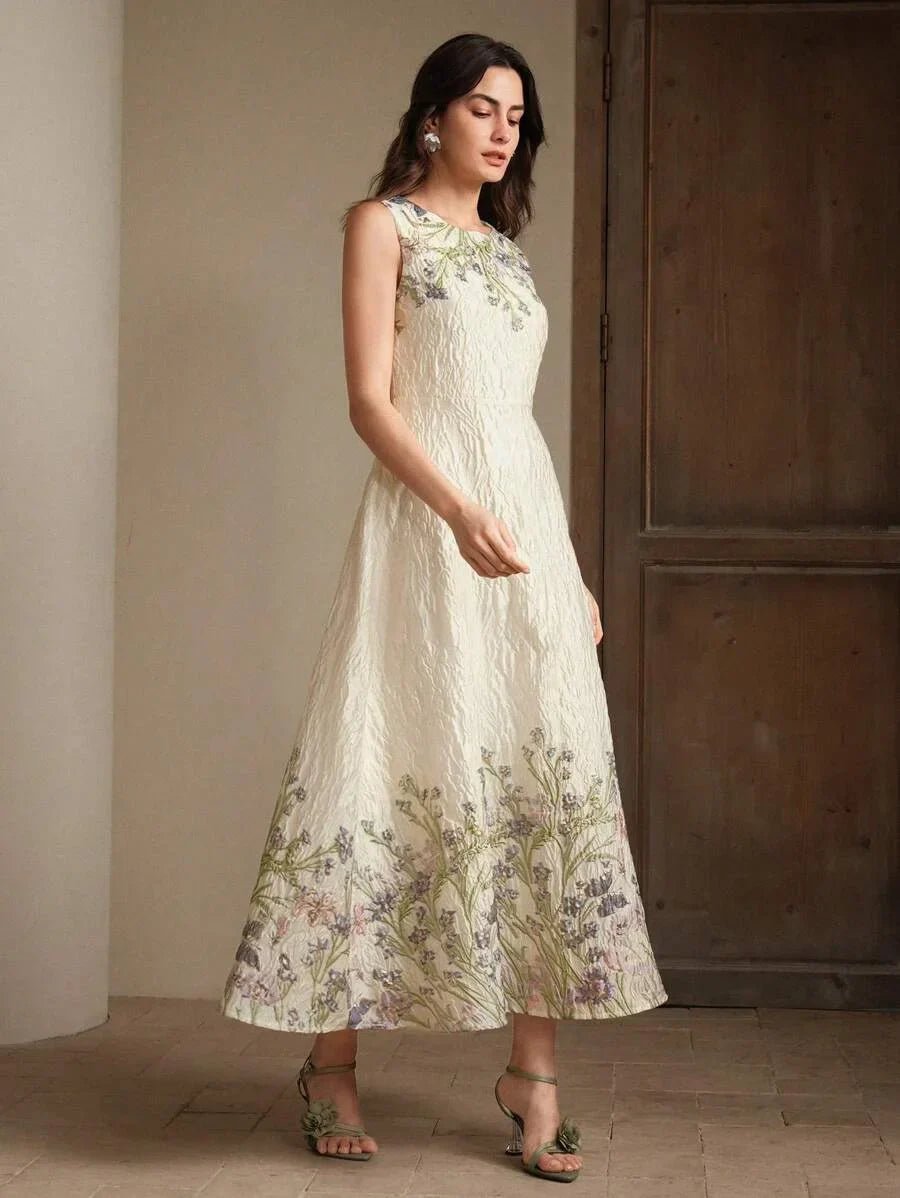 Anita Maxi Dress - Round Neck - High Waist - Flared Hem - Floral Print - Elegant Style