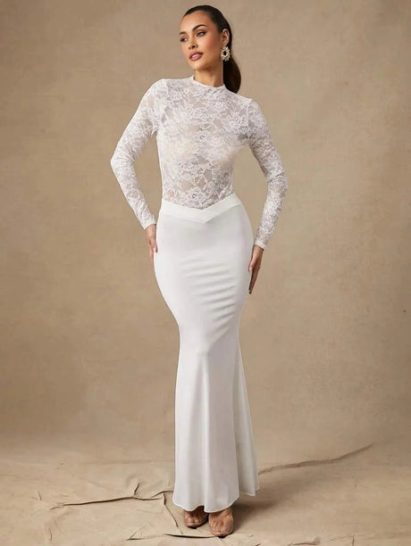 Antonietta Bodysuit - Slim Fit - Knitted Fabric - Long Sleeve Length - Medium Stretch Elasticity - Stand Collar Neckline - Natural Mid Waist Line