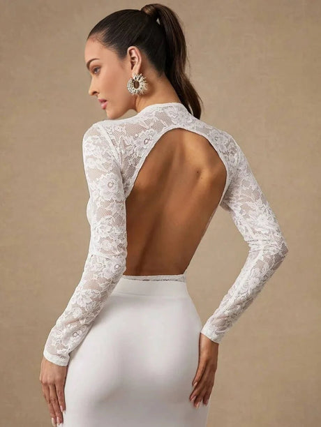 Antonietta Bodysuit - Slim Fit - Knitted Fabric - Long Sleeve Length - Medium Stretch Elasticity - Stand Collar Neckline - Natural Mid Waist Line