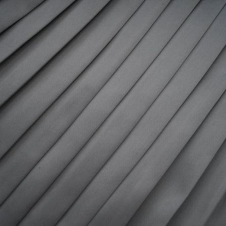 Aubrey Skirt - Color - blocked design - Pleated style - Elastic waistband - Knee length