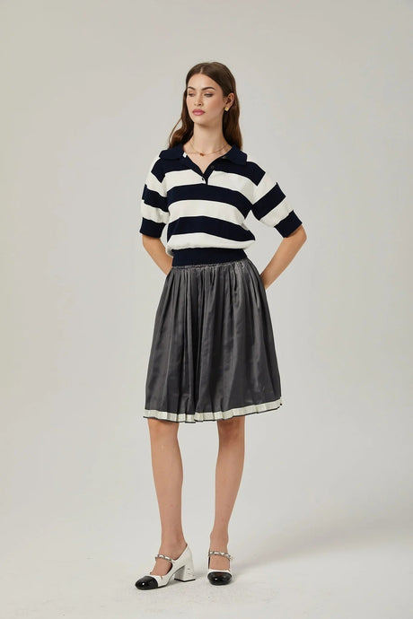 Aubrey Skirt - Color - blocked design - Pleated style - Elastic waistband - Knee length