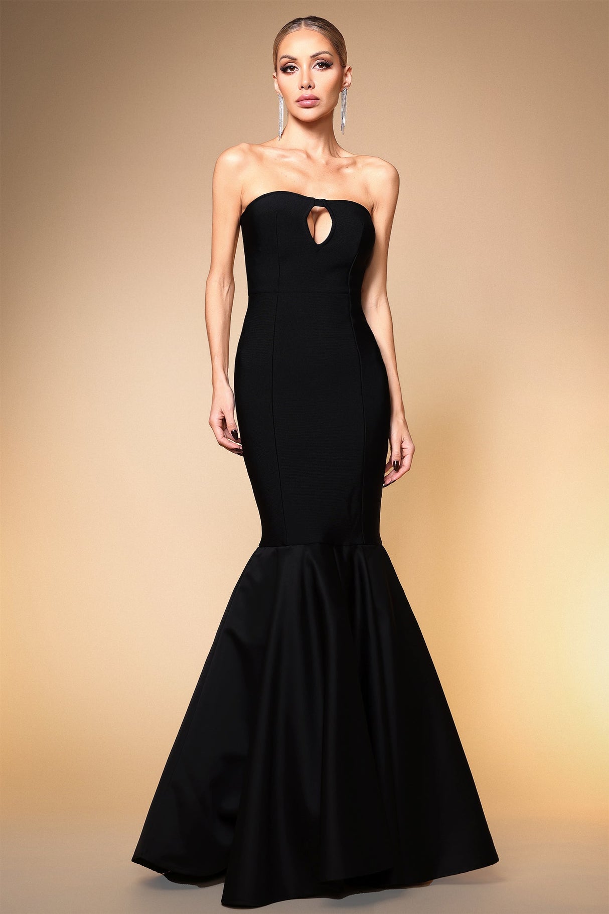 Audrey Black Mermaid Dress with Keyhole Neckline for Special Occasions
