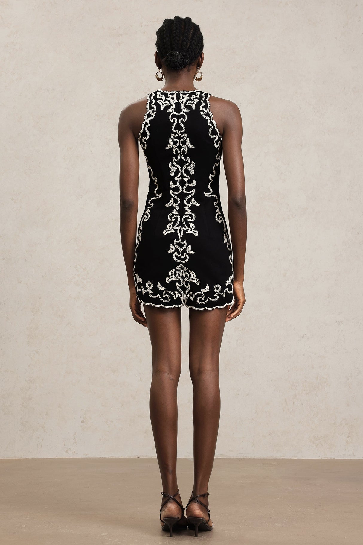 Beata Black Embroidered Sleeveless Dress