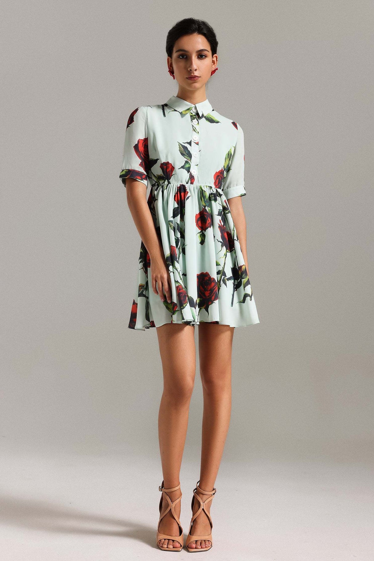 Beata Green Floral Print Mini Dress with Classic Collar and Button-Down Front