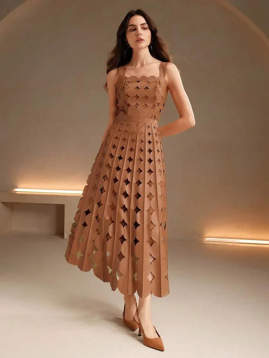 Brunella Maxi Dress - Neckline Straps - Evening Wear - Flared Hem - High Waist - Elegant Style