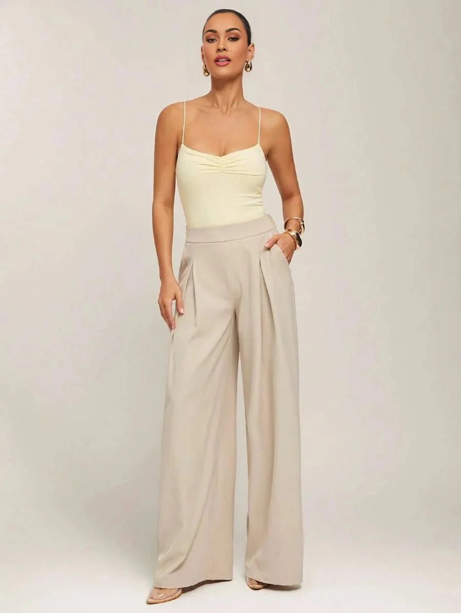 Cassandra Bodysuit - High Stretch Elasticity - Slim Fit - Casual Style - Sleeveless - Neckline Spaghetti Strap - Waist Line Natural (mid Waist)