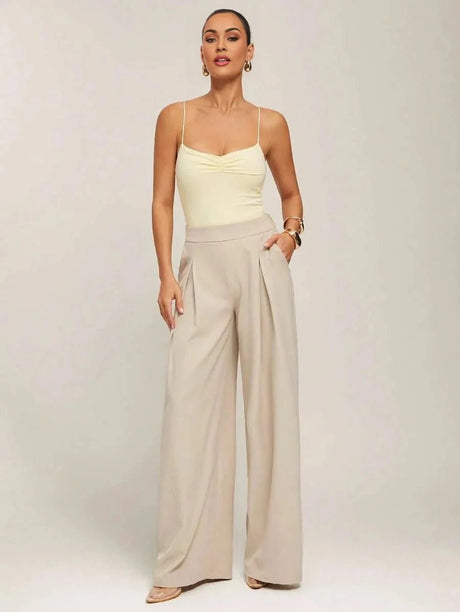 Cassandra Bodysuit - High Stretch Elasticity - Slim Fit - Casual Style - Sleeveless - Neckline Spaghetti Strap - Waist Line Natural (mid Waist)