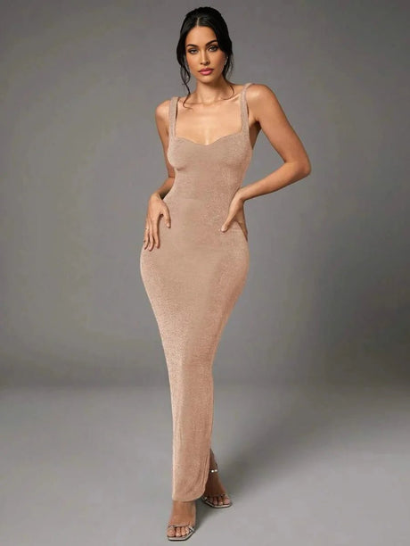 Caterina Maxi Dress - Bodycon Fit - Backless Design - Split Hem