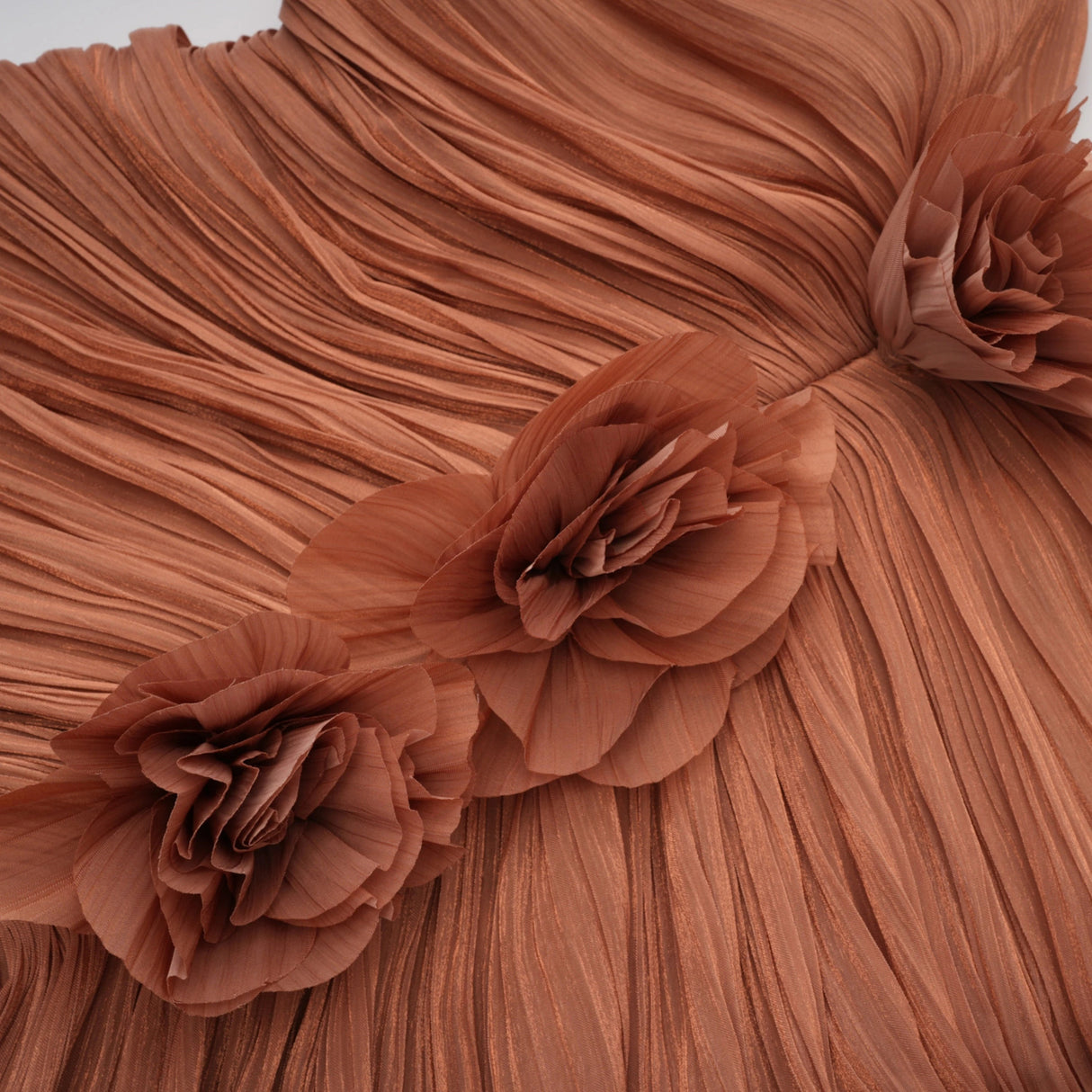 Cíntia Camel Ruched Maxi Dress with 3D Florals