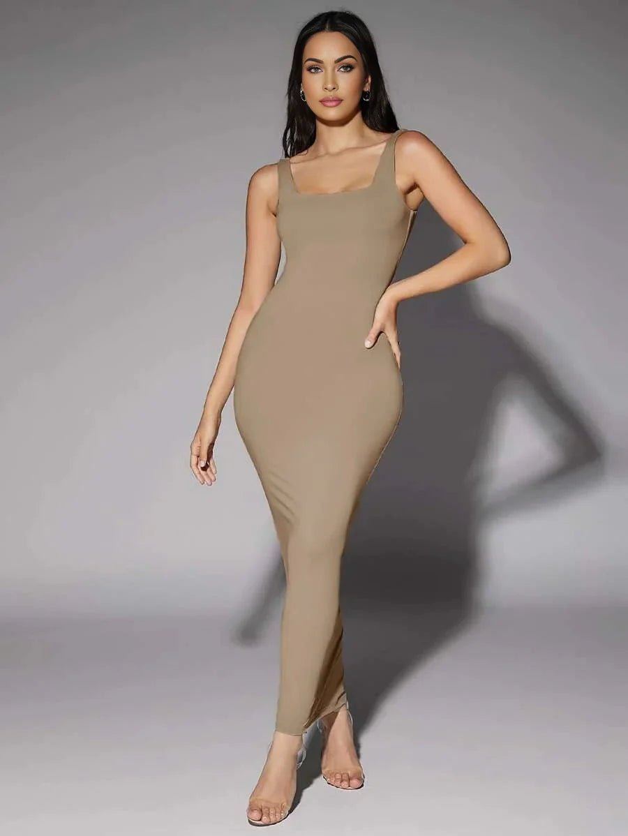 Cynthia Maxi Dress - Refined Style - Slim Fit - Sleeveless Length - High Stretch Elasticity - Scoop Neck Neckline - Premium Quality