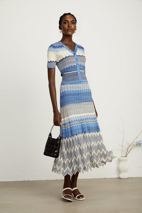 Daniela blue zigzagdesign knit top  skirt matching set
