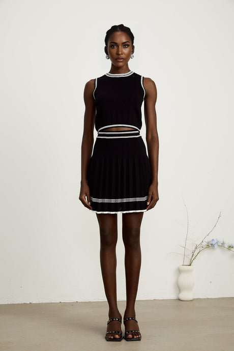 Daphné contrasttrim cardigan  vest top  skirt matching set