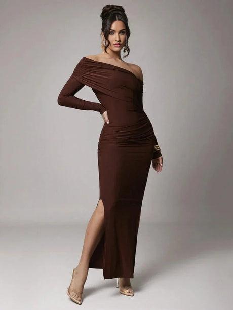 Dayana Maxi Dress - Refined Style - Slim Fit - Mermaid Hem Shape - Asymmetrical Neckline - Long Sleeve Length - Knitted Fabric, High Stretch