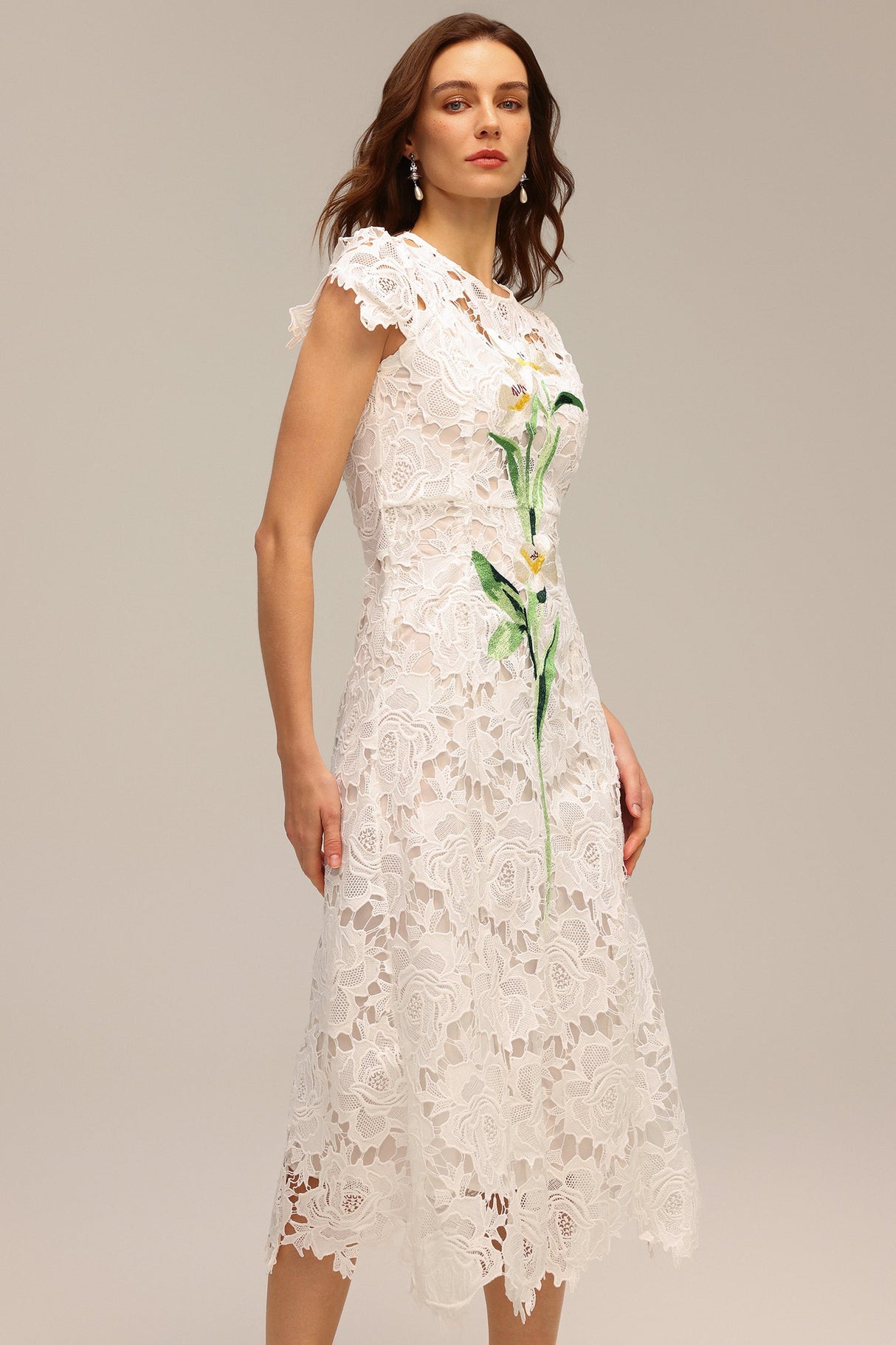 Delizia White Lace Midi Dress with Floral Embroidery and Short Sleeves