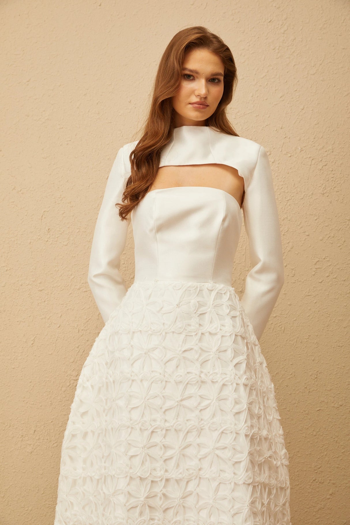 Dulcie White Floral Jacquard Shawl  Dress Set