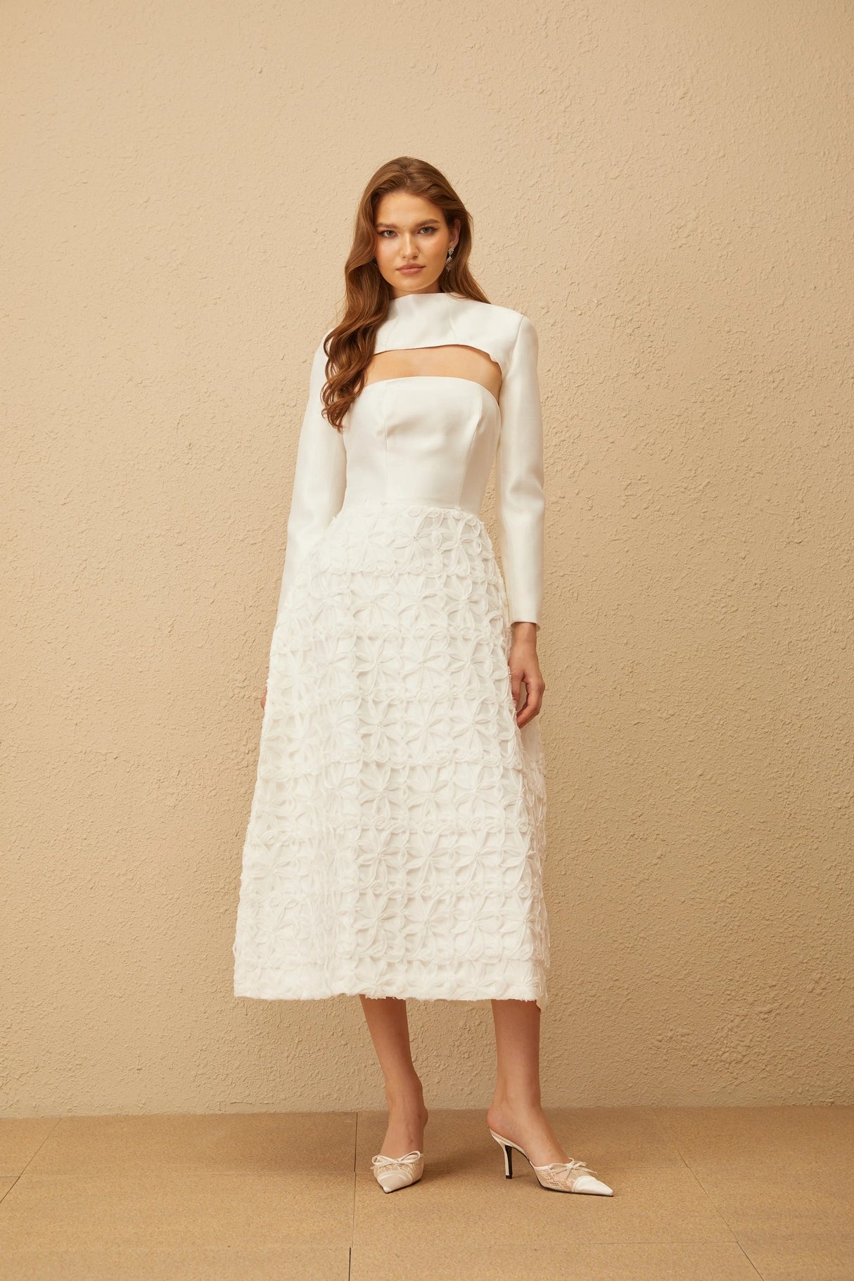 Dulcie White Floral Jacquard Shawl  Dress Set