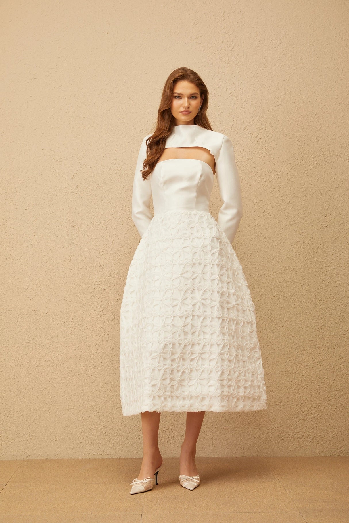 Dulcie White Floral Jacquard Shawl  Dress Set