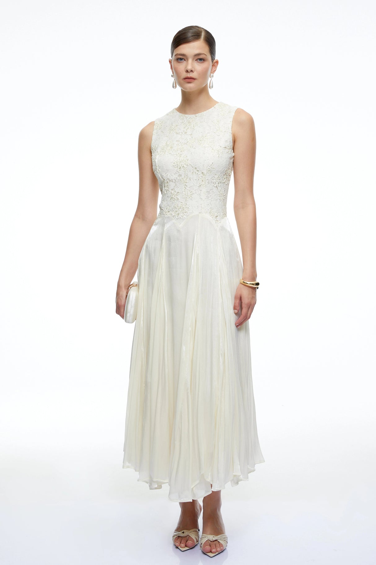 Elara White Sleeveless Round Neck Lace Midi Dress