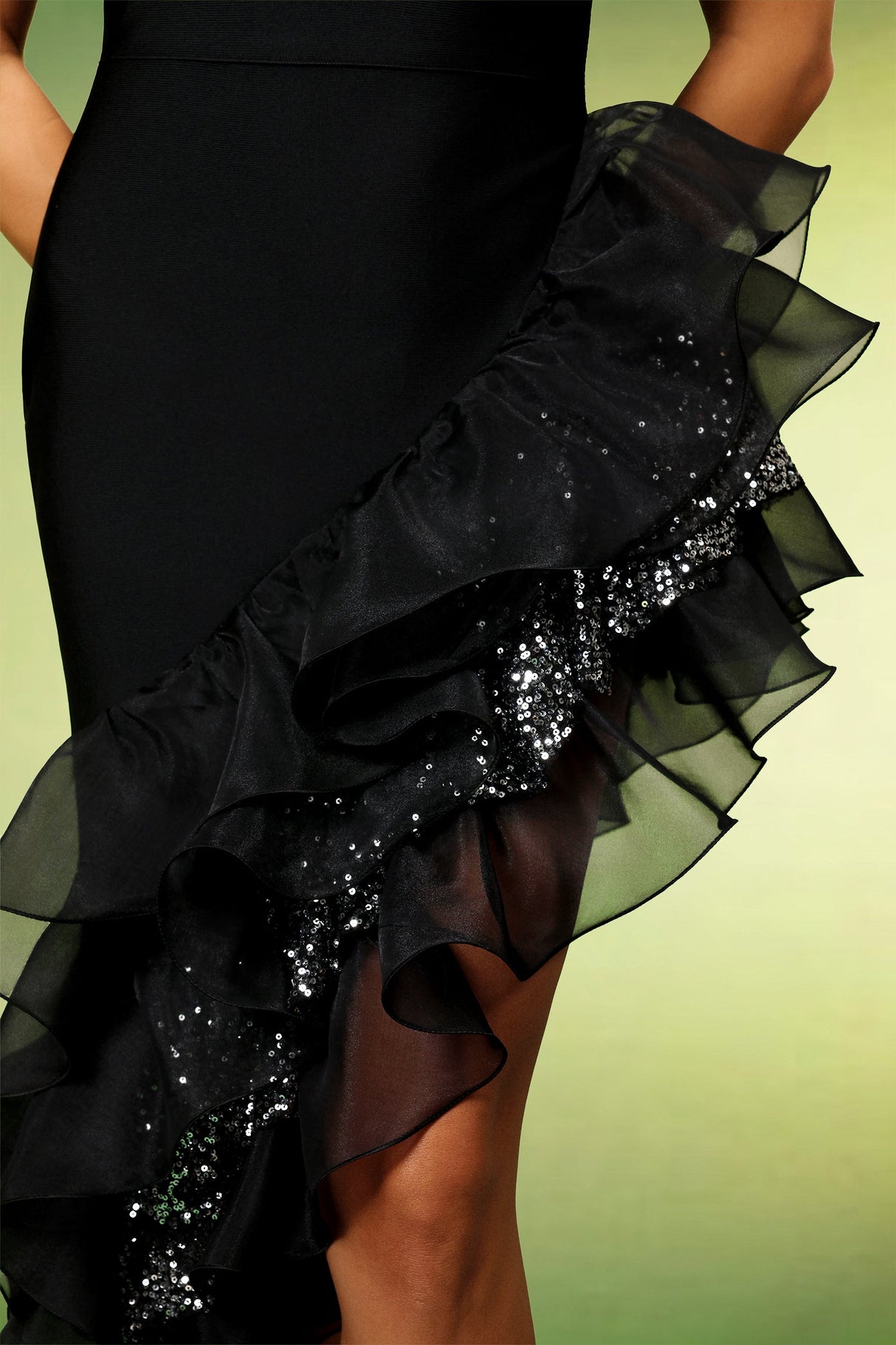 Elda Black Mandarin Collar Ruffled Sleeveless Dress with Shimmering Accents