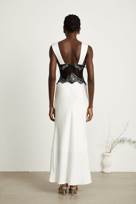 Éléonore contrastcolor lacedetail maxi dress