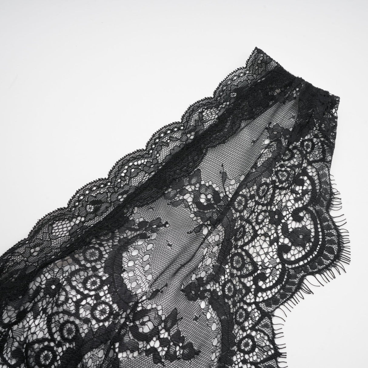 Éléonore contrastcolor lacedetail maxi dress