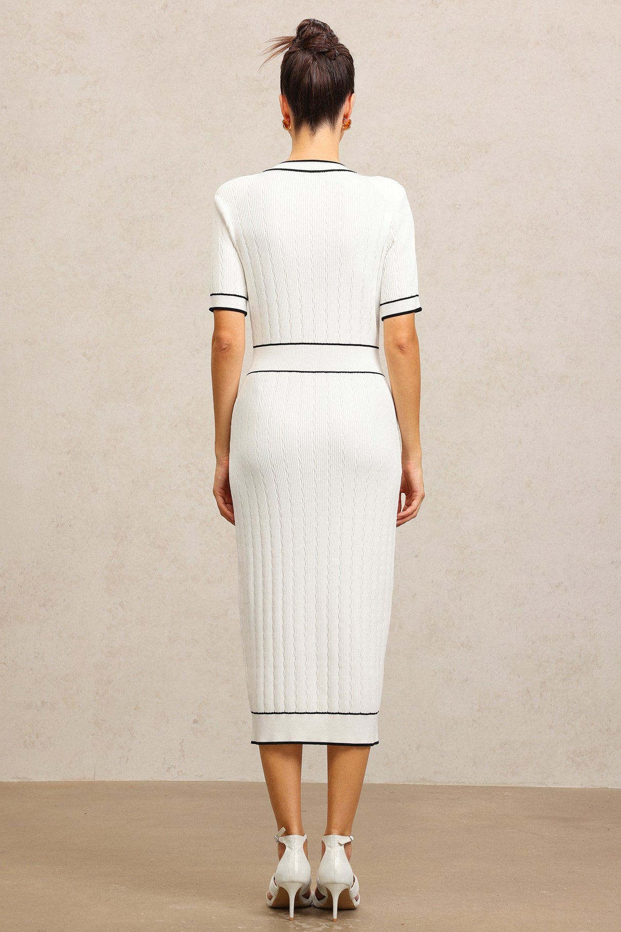 Elisabetta White Fitted Dress with Buttoned Pockets and Contrasting Piping