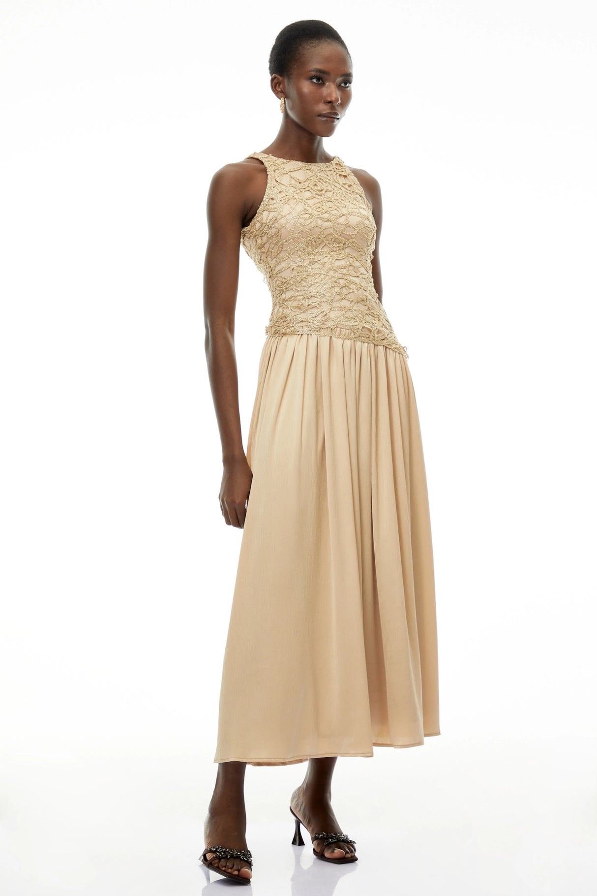 Ellie Champagne Round Neck Sleeveless Maxi Dress