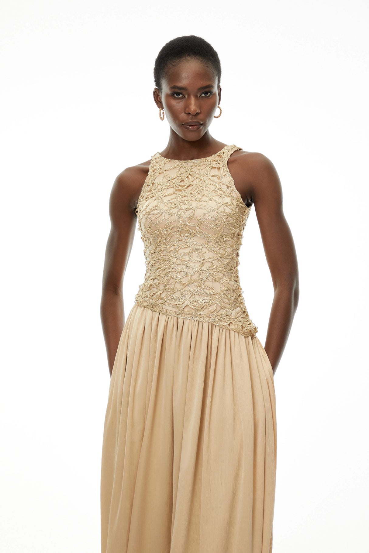 Ellie Champagne Round Neck Sleeveless Maxi Dress
