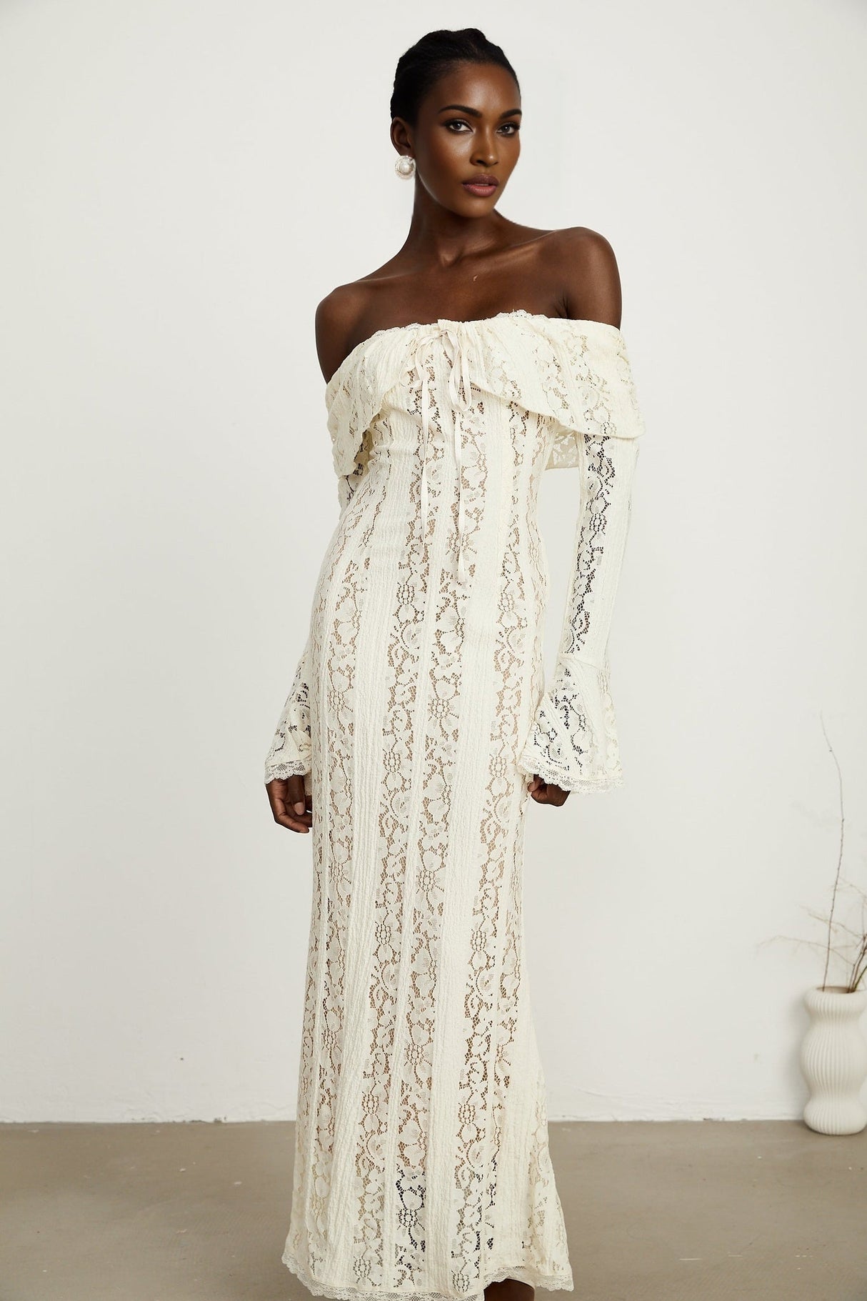 Émeline floral lace flaredcuff maxi dress in Neutrals
