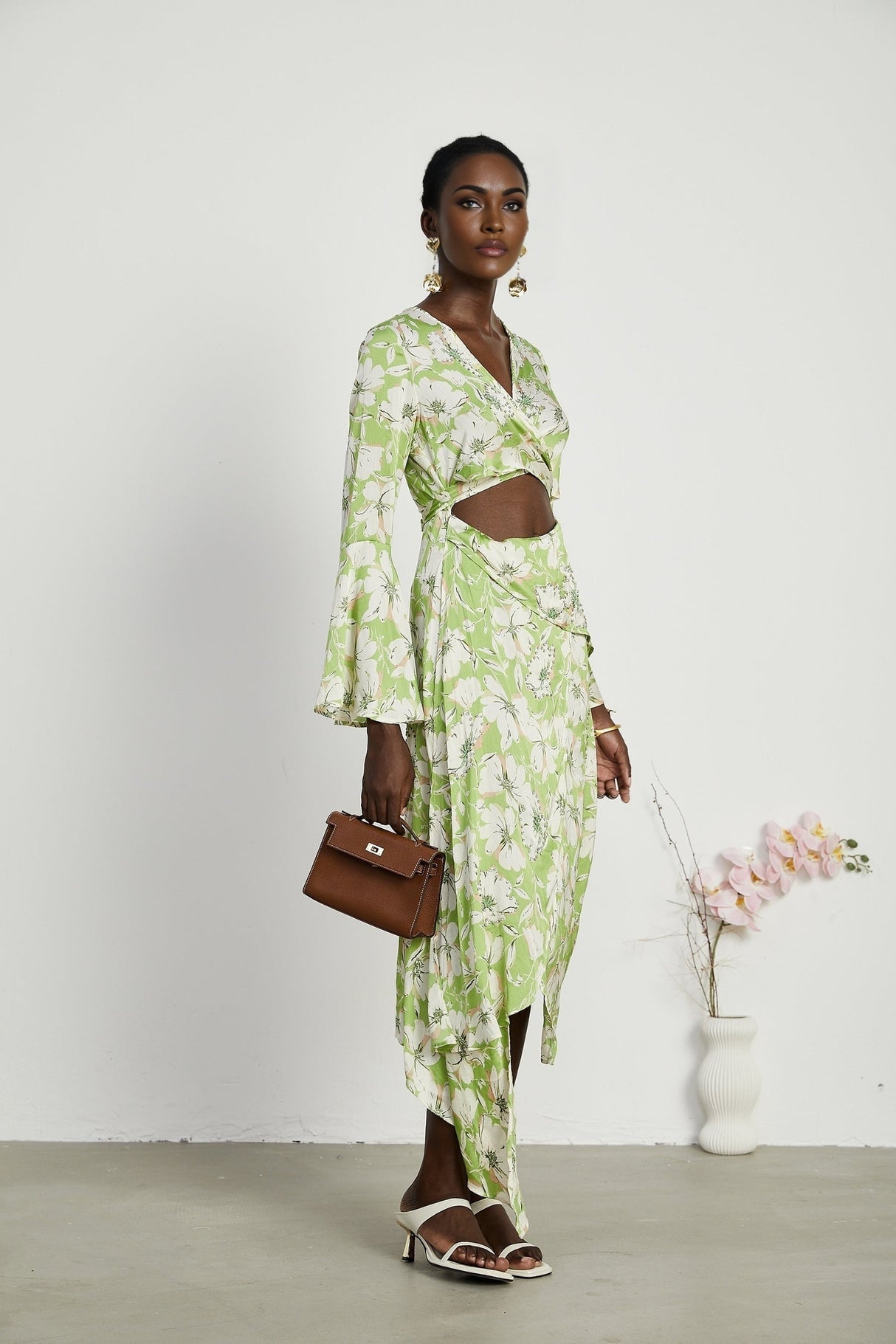 Éva floralprint crystalembellished midi dress
