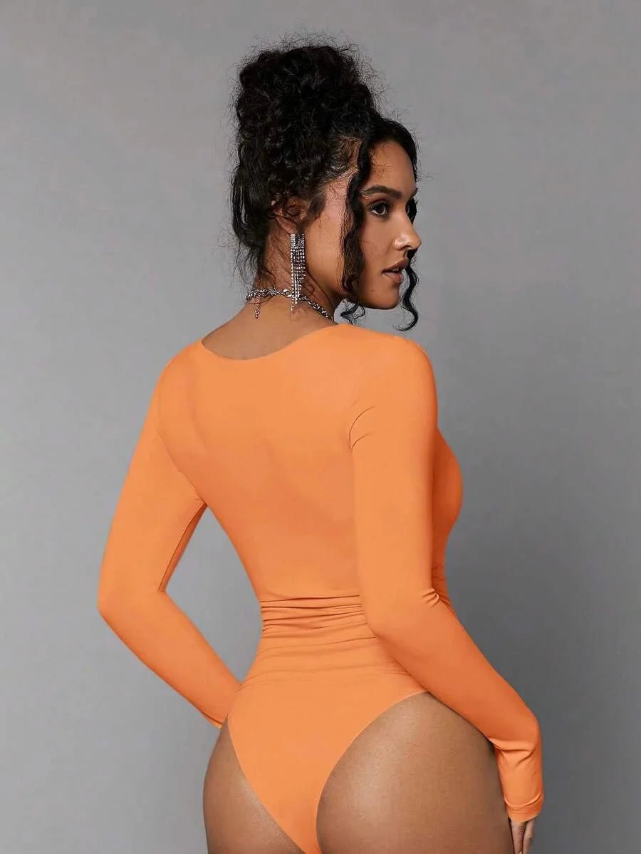 Franca Bodysuit - Slim Fit - Medium Stretch - Regular Sleeve - Natural Mid Waist - Square Neck - Knitted Fabric - Casual Style - Ruched