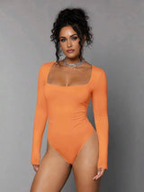 Franca Bodysuit - Slim Fit - Medium Stretch - Regular Sleeve - Natural Mid Waist - Square Neck - Knitted Fabric - Casual Style - Ruched