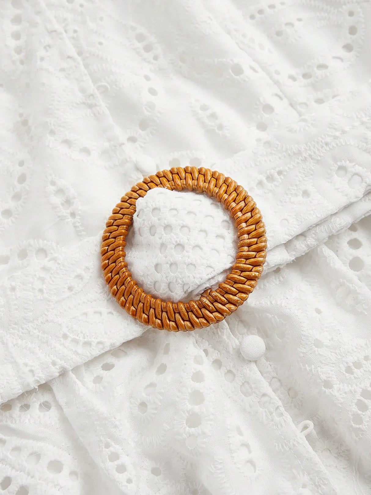 French Palace Style Hollow Crochet Embroidery Button Down Water Soluble Floral Waist Belt Fitted