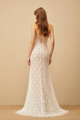 Gaëlle White Train Design Lace Maxi Dress