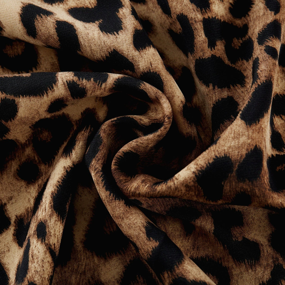 Geneviève leopardprint midi dress