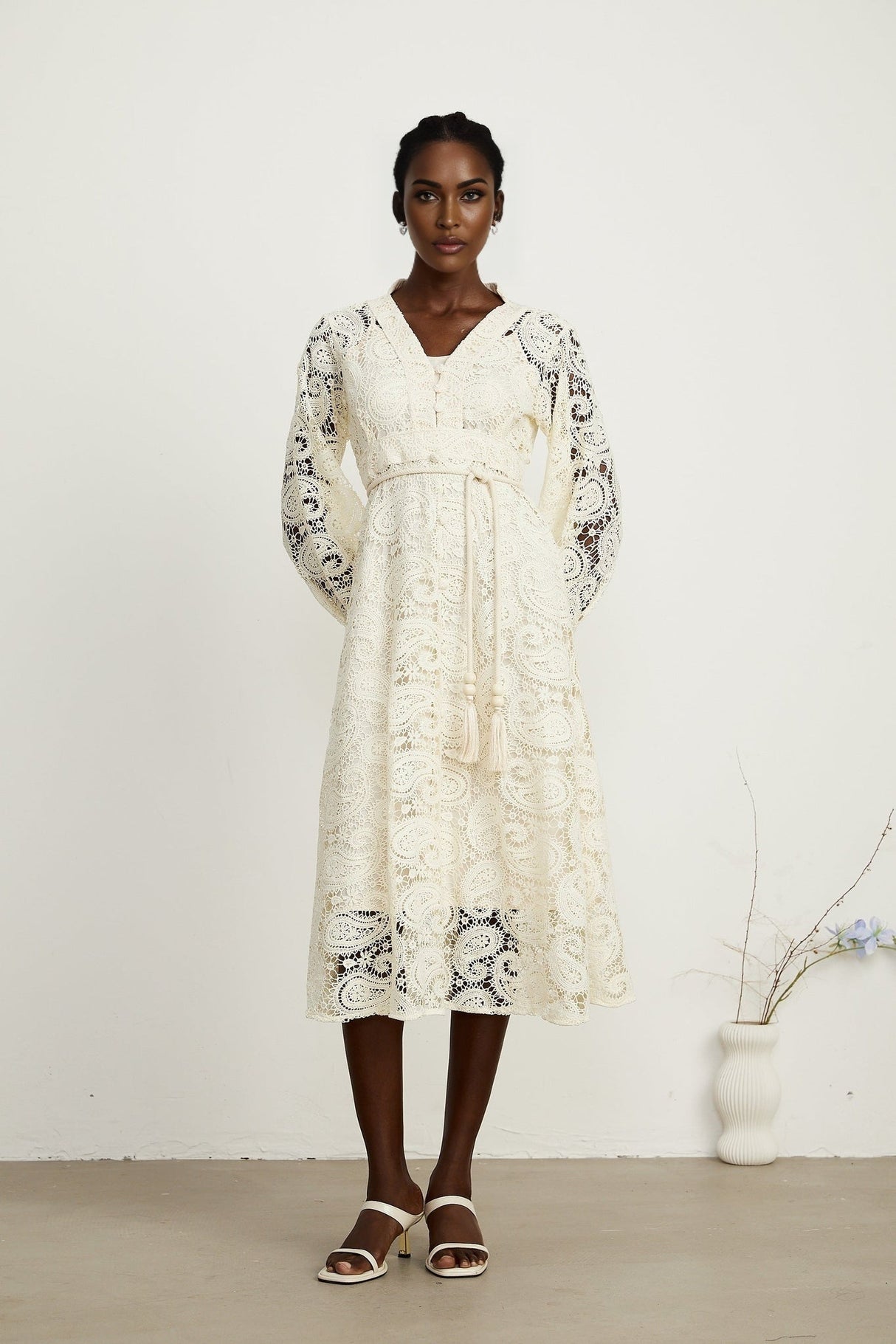 Georgette paisleypattern lace midi dress