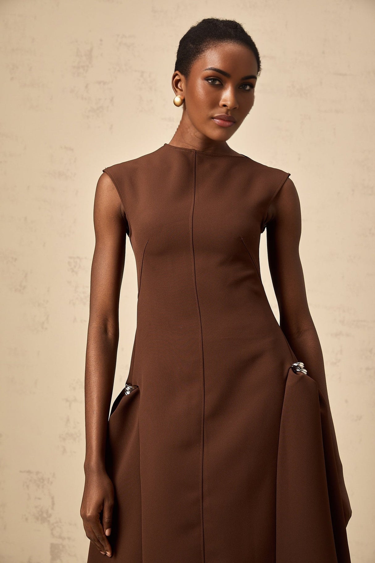 Giada Midi Dress - Twill weave - Crew neck - Cape sleeves - Asymmetric design