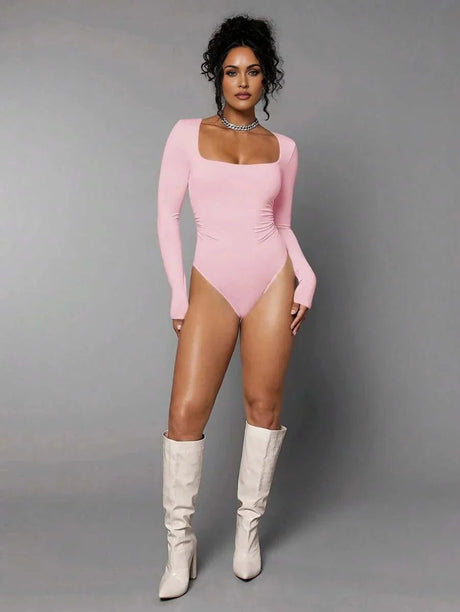 Giovanna Bodysuit - Casual Style - Slim Fit - Medium Stretch Elasticity - Regular Sleeve Type - Natural (mid Waist) Waist Line - Square Neckline