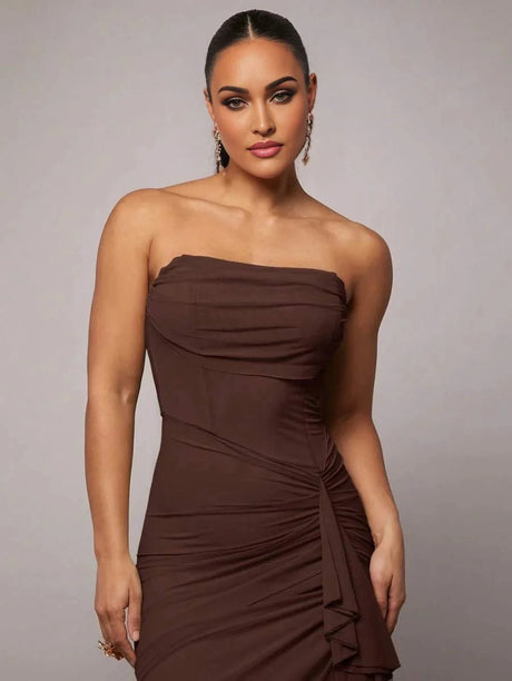Giovannella Maxi Dress - Strapless Neckline - Refined Style - Slim Fit - High Waist Line - Sleeveless Design - Asymmetrical, Draped, Split Thigh