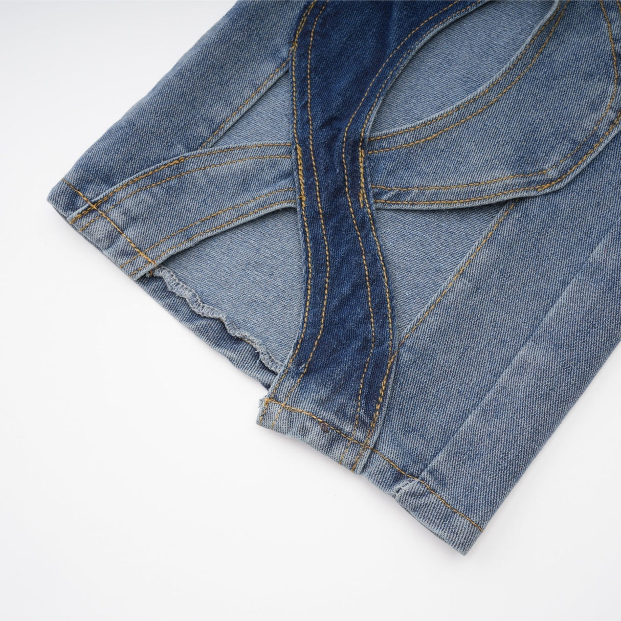 Giuliana Jeans - High Waist Design - Cut - Out Detail - Panel Detailing - Belt Loops