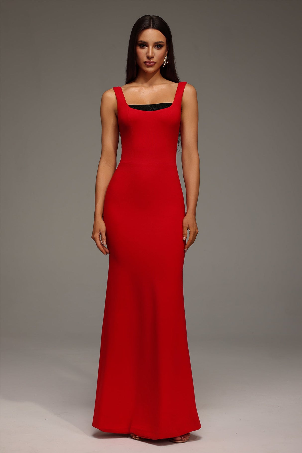 Guenda Red Maxi Dress Squared Neckline Form-Fitting Elegant