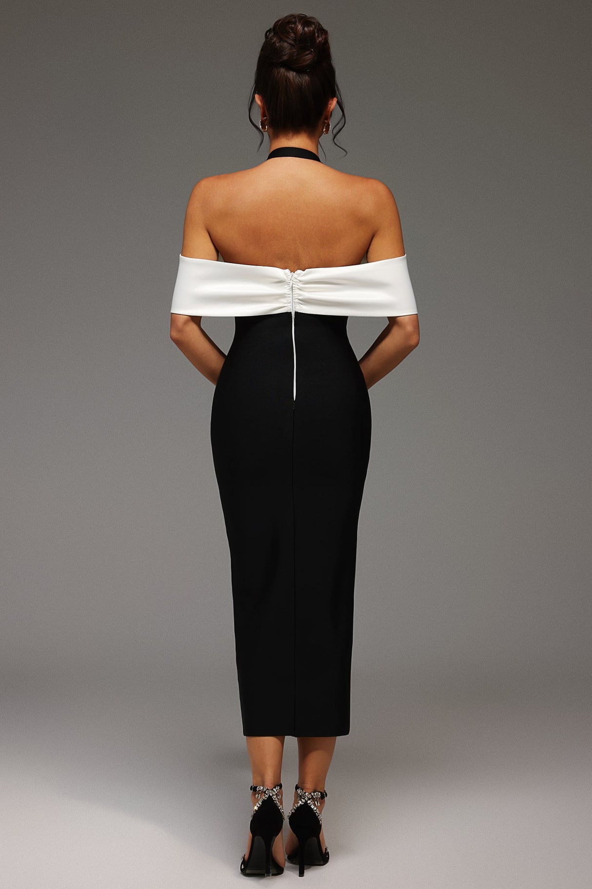 Hannah Black Halter Off-Shoulder Brooch Detail Maxi Dress with Slit