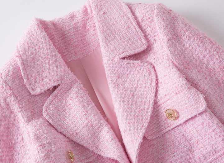 Hannah Blazer - Tailored Fit - Modern Twist - Elegant Pockets - Button Accents - Vintage - Inspired Appeal