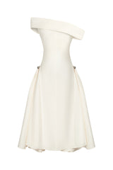Hattie White Off-The-Shoulder Maxi Dress for Formal Occasions