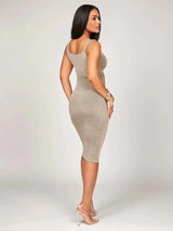 Hope Maxi Dress - Refined Style - Slim Fit - High Stretch Knitted Fabric - Sleeveless - Square Neckline - Wedding Occasion - Premium Quality