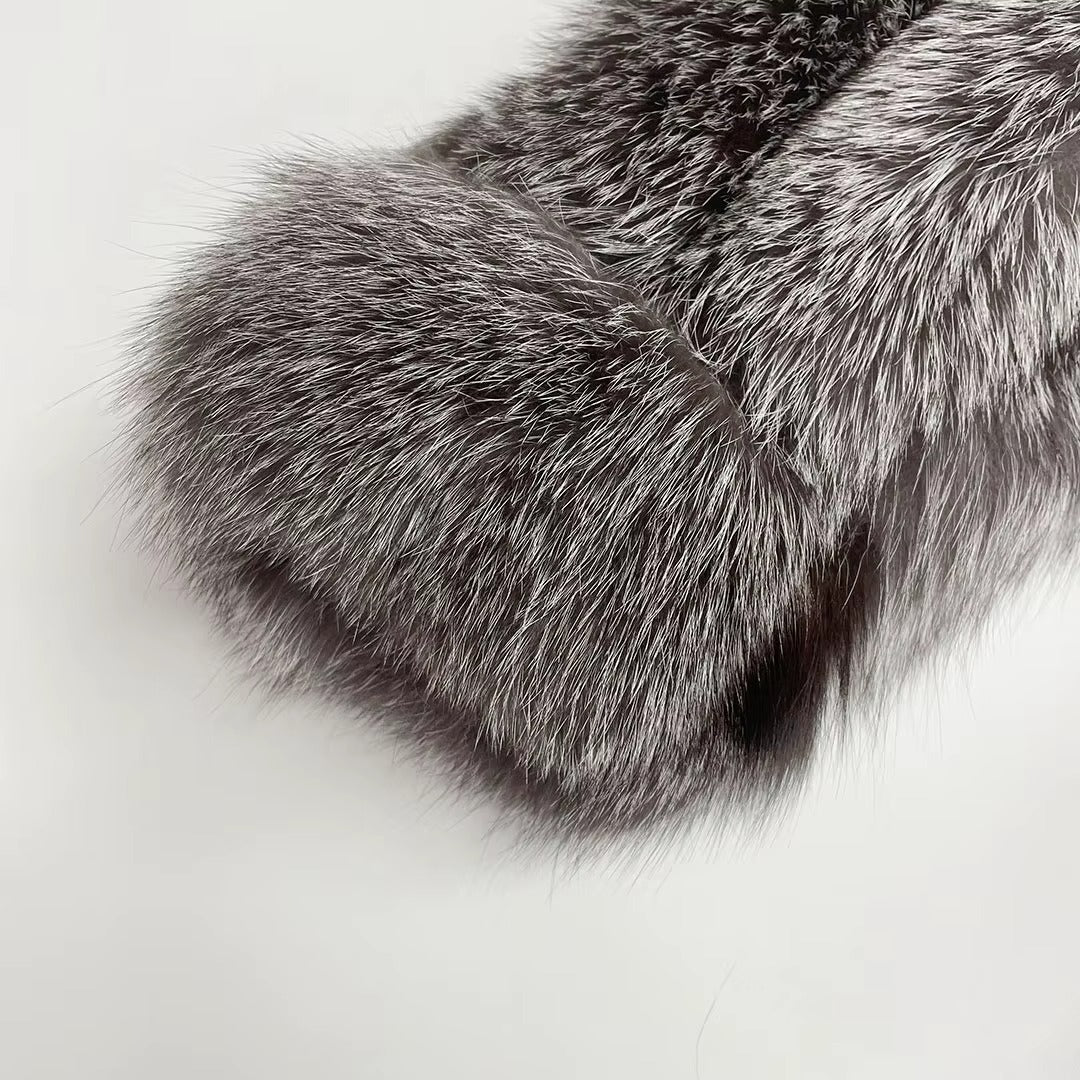 Fox Fur Jacket – Silver-Black Luxe – Winter Elegance