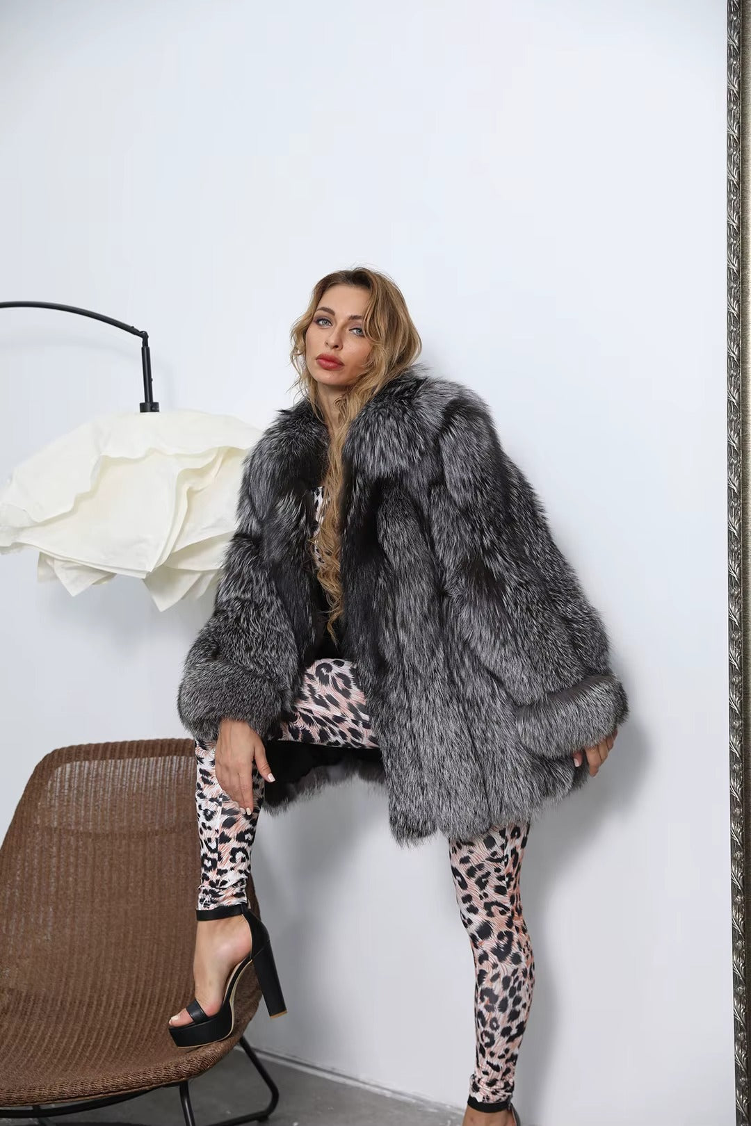 Fox Fur Jacket – Silver-Black Luxe – Winter Elegance