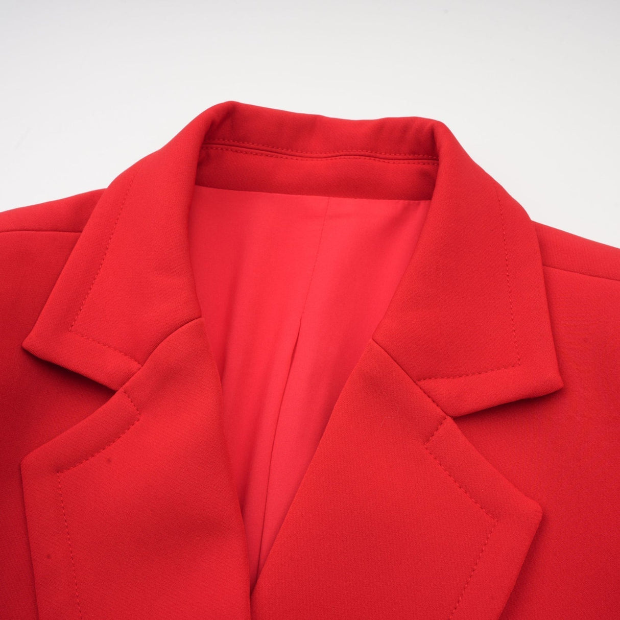 Isla Blazer - Wool Blend - Long Sleeves - Notched Lapels - Double Breasted Button Fastening