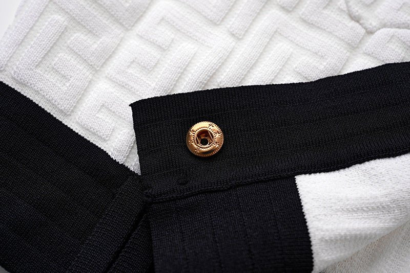 Isla Cropped Jacket – Military - Inspired – Gold - Tone Buttons – Tailored Fit